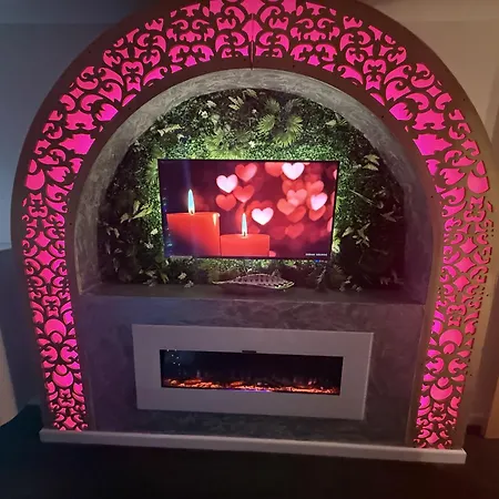 Mansa * Bradford (West Yorkshire)