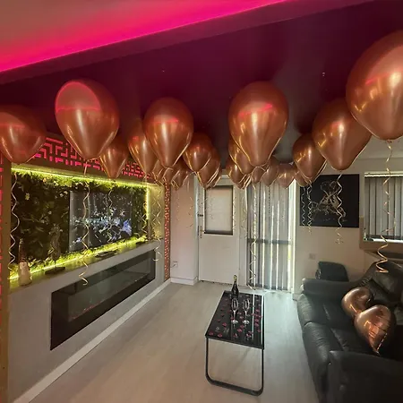 Mansa * Bradford (West Yorkshire)