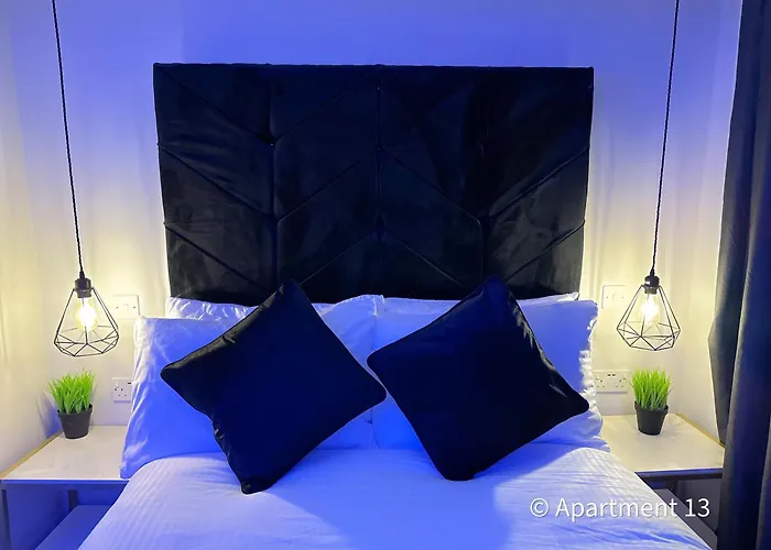 Mansa * Bradford (West Yorkshire)