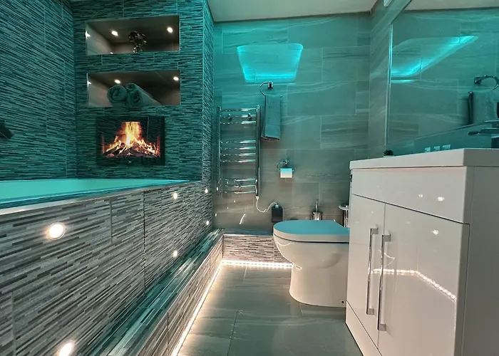 Mansa Bradford (West Yorkshire)