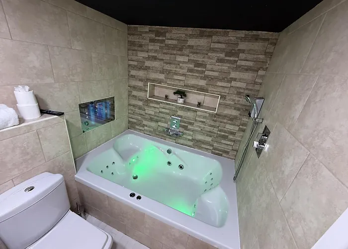 Mansa * Bradford (West Yorkshire)