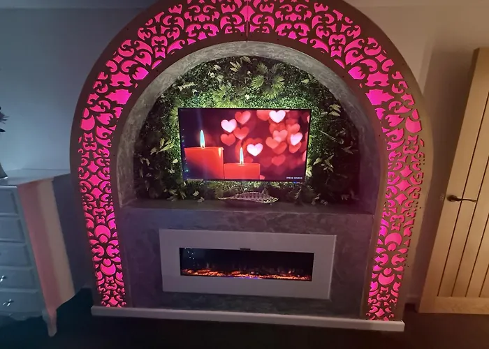 Mansa * Bradford (West Yorkshire)