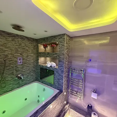 Mansa Apartman Bradford