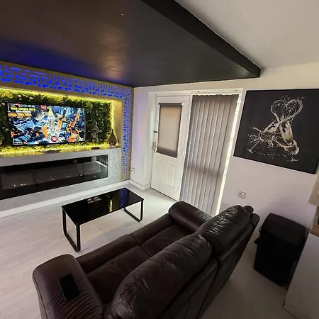 Mansa Apartman Bradford